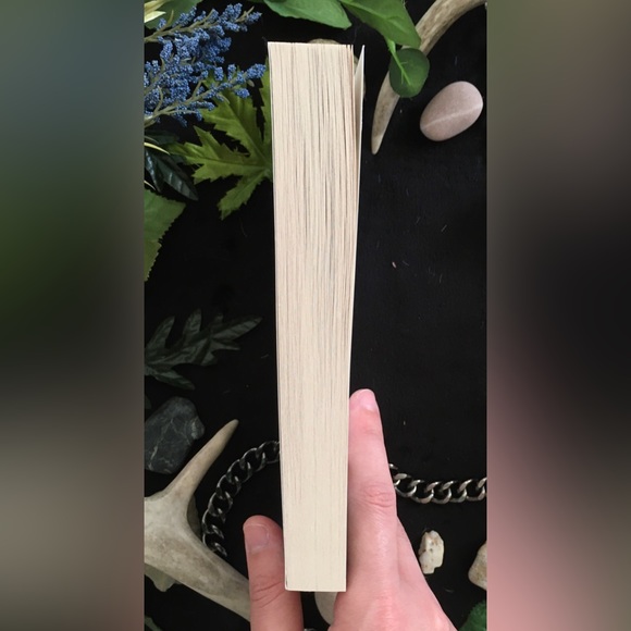 The Janus Stone - by Elly Griffiths - Paperback - Picture 6 of 9